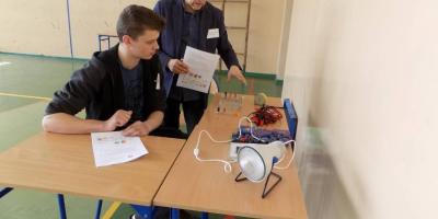 I miejsce w Ogólnopolskim Konkursie Wiedzy o Energetyce Odnawialnej zdobywa uczeń z ZS 2