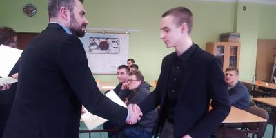 Uczniowie z ZS 2 wygrali etap okręgowy III Ogólnopolskiego Konkursu Wiedzy o Energetyce Odnawialnej