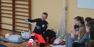 Zajęcia z zakresu udzielania pierwszej pomocy