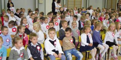 Uroczystości patriotyczne w SP nr 68