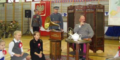 Uroczystości patriotyczne w SP nr 68