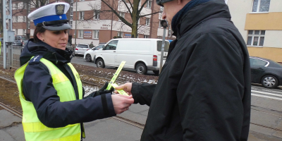 Akcja "Nie ma kwiatów dla piratów" 8 marca - Reportaż