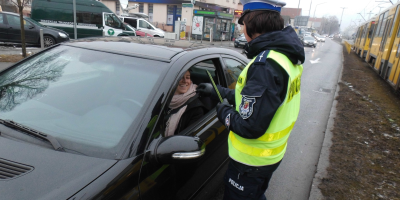 Akcja "Nie ma kwiatów dla piratów" 8 marca - Reportaż