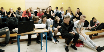 Prelekcje i warsztaty z pomocy przedmedycznej w MOS przy ul. Jagiellońskiej w Szczecinie