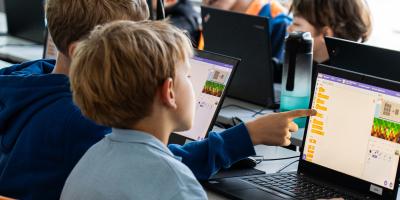 Ruszają bezpłatne warsztaty clickON: od Minecrafta po bezpieczne AI