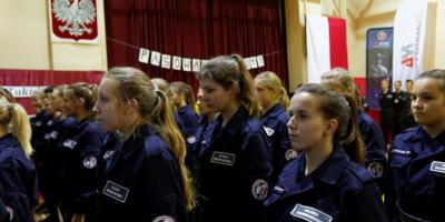 Pasowanie uczniów klas mundurowych w VII LO