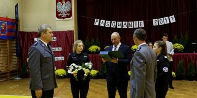 Pasowanie uczniów klas mundurowych w VII LO