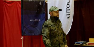 Pasowanie uczniów klas mundurowych w VII LO
