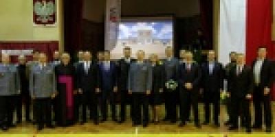 Pasowanie uczniów klas mundurowych w VII LO
