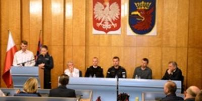„Świadomi – Niezatapialni” - Relacja z debaty