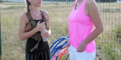 Jak się bawić to na całego. Hula-hoop na Bulwarach - reportaż