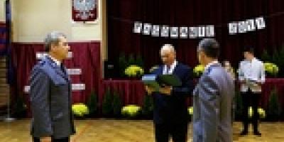 Pasowanie uczniów klas mundurowych w VII LO