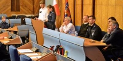 „Świadomi – Niezatapialni” - Relacja z debaty