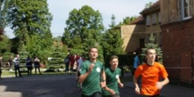 XVI Bieg Dąbski i Ekofestyn w ZS Nr 2 - Relacja