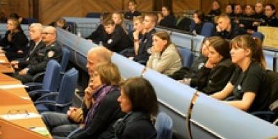 „Świadomi – Niezatapialni” - Relacja z debaty