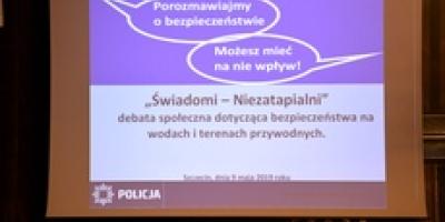 „Świadomi – Niezatapialni” - Relacja z debaty